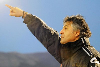Τέλος ο Στράντζαλης από Αχαρναϊκό