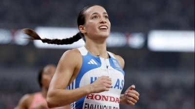 Στα ημιτελικά των 200μ. η Εμμανουηλίδου