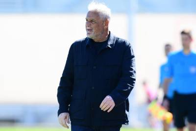 «ΜΑΥΡΗ ΘΥΕΛΛΑ»: «Να είμαστε πρώτοι και στα πλέι οφ» ΛΕΕΙ Ο ΑΛΕΚΟΣ ΒΟΣΝΙΑΔΗΣ