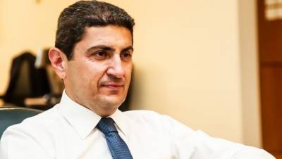 Αυγενάκης: &quot;Δεν έχουμε αποφασίσει τι θα γίνει με τις εκλογές σε ΕΠΟ και ΕΟΚ&quot;