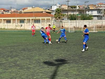 ΤΕΛΛΟΣ ΑΓΡΑΣ - ΠΑΝΘΟΥΡΙΑΚΟΣ 2-2: Ισοπαλία σε ένα πραγματικό ντέρμπι