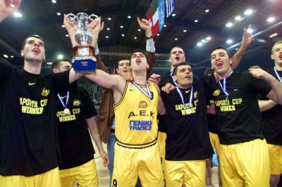 ΝΙΚΟΣ ΧΑΤΖΗΣ: «Αποχωρώ γεμάτος και χορτασμένος»