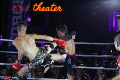 Πλούσιο θέαμα στους αγώνες Muay Thai και Kickboxing