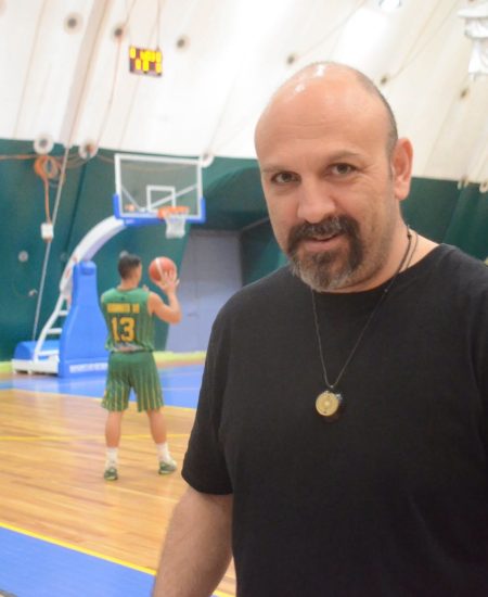 Με Κορογώνα στον πάγκο και Περρωτή στο παρκέ η νέα εποχή της Kalamata Basket