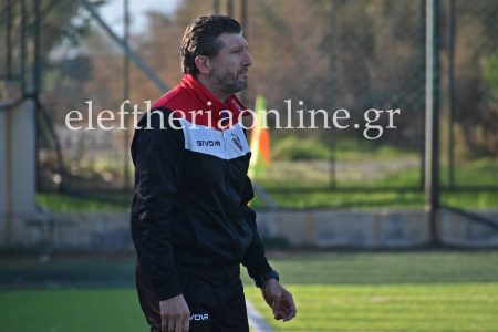 ΘΥΕΛΛΑ ΧΑΡΑΚΟΠΙΟΥ: Επιστροφή Μπλέτσα στον πάγκο