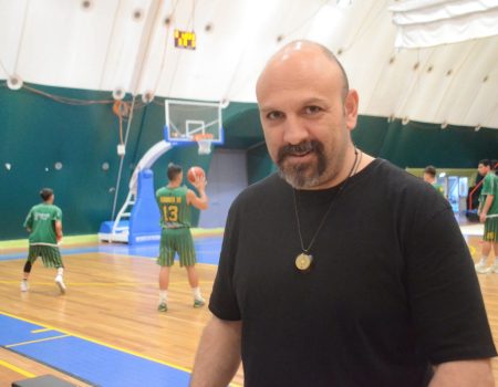 Με Κορογώνα στον πάγκο και Περρωτή στο παρκέ η νέα εποχή της Kalamata Basket