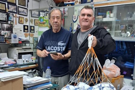 ΟΛΥΜΠΙΑΚΟΣ ΚΑΛΑΜΑΤΑΣ: Ευχαριστεί τον Τάκη Βασιλόπουλο για την προσφορά 10 μπαλών