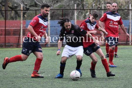 ΟΛΥΜΠΙΑΚΟΣ ΚΑΛΑΜΑΤΑΣ: Συνεχίζει με T. Καλόμαλλο – Ξανά στα «ερυθρόλευκα» Παπαδέας και Ροβολής