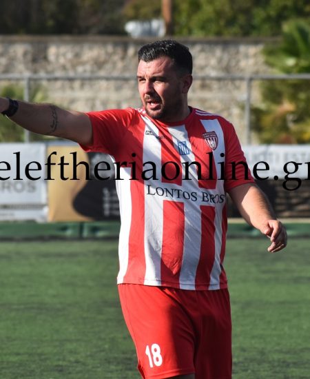 ΑΚΡΙΤΑΣ ΚΟΡΩΝΗΣ: Θωράκισε τα μετόπισθεν με Μπαλόπουλο!