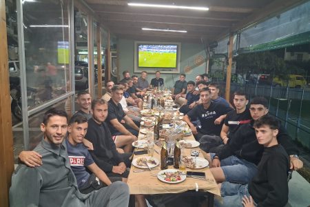 ΜΕΣΣΗΝΙΑΚΟΣ: Οικογενειακό τραπέζι στο «Σουβλάκι με Μεράκι»