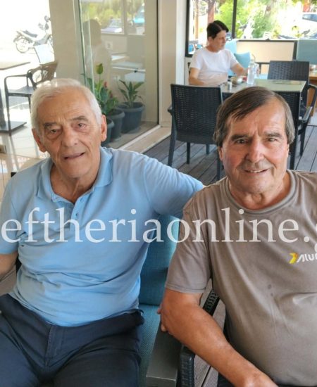 Ο Νίκος Χρηστίδης για ολιγοήμερες διακοπές στην Καλαμάτα (φώτο)
