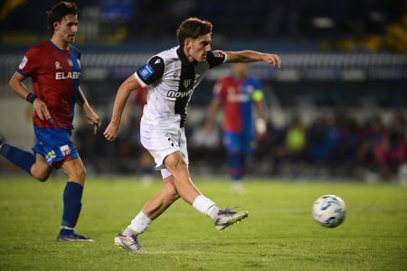 Οφορίκουε, Μπόατενγκ και… Χάμζα